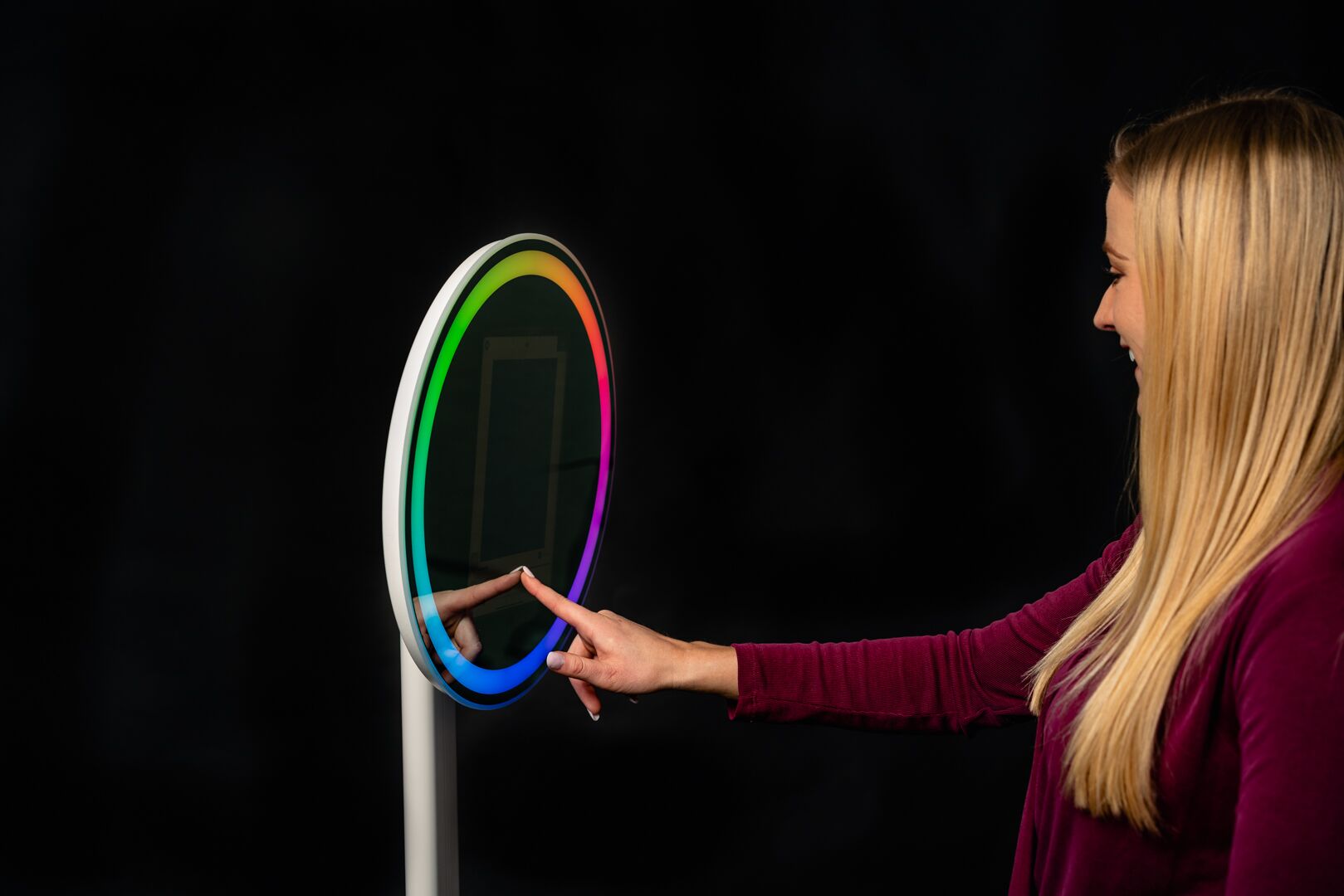 Ring Roamer Sapphire ipad Mirror Photobooth - Image 5